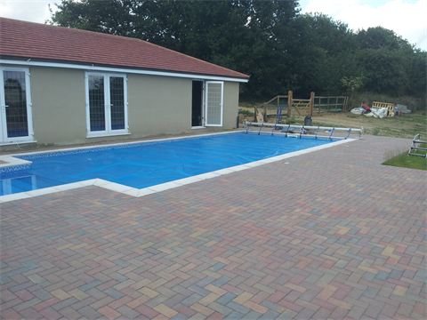 swimming pool services