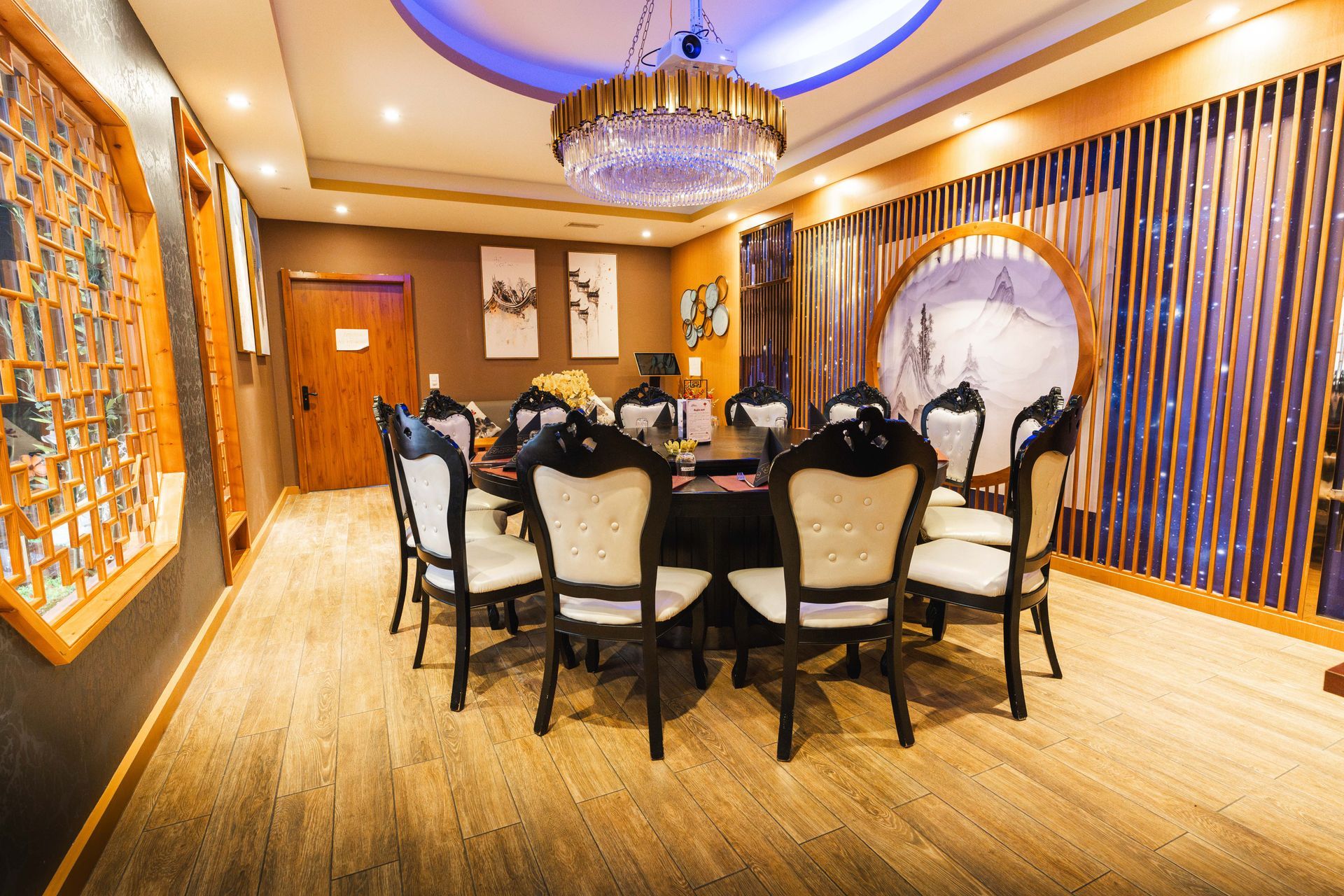 Wok royal Villeneuve