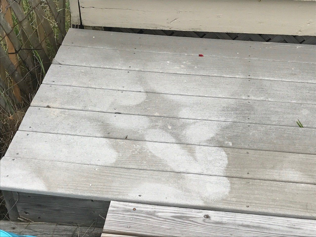 composite deck stains