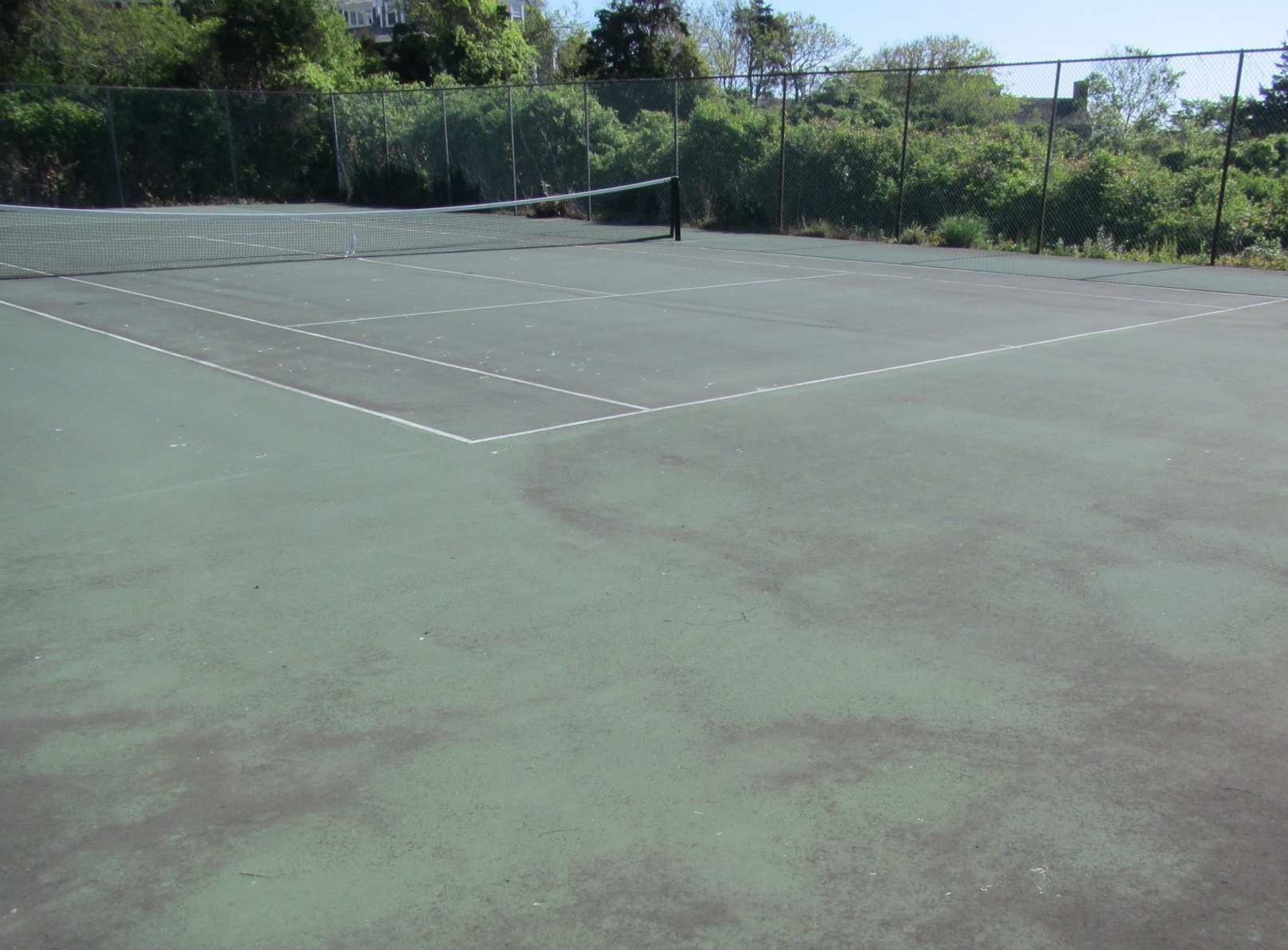 Cape Cod tennis court cleaning