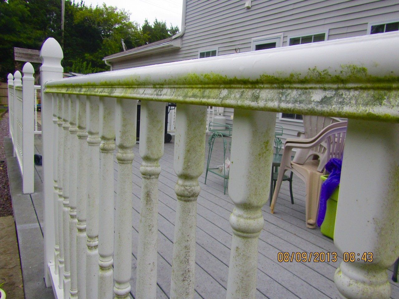 cleaning plastic railings