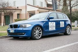 macchina azzurro modello-BMW 123 D-204 CV