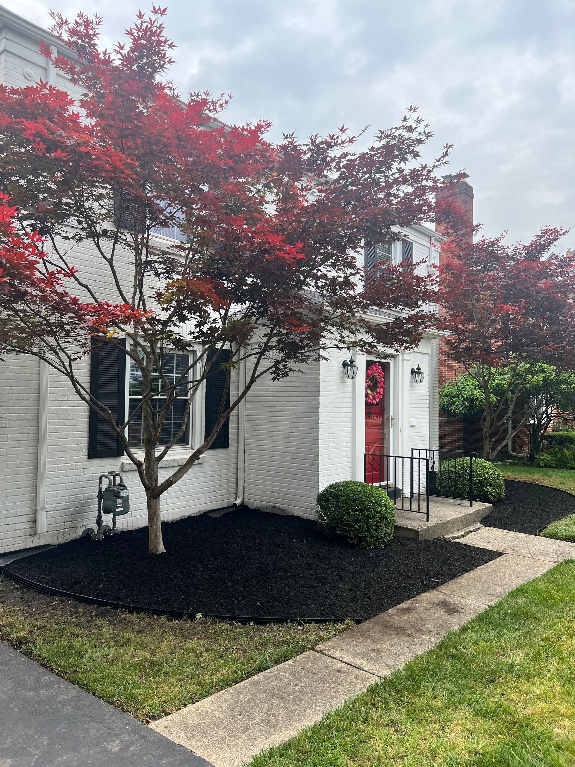 Beautiful House — Toledo, OH — Stuckeys Lawn & Landscaping LLC