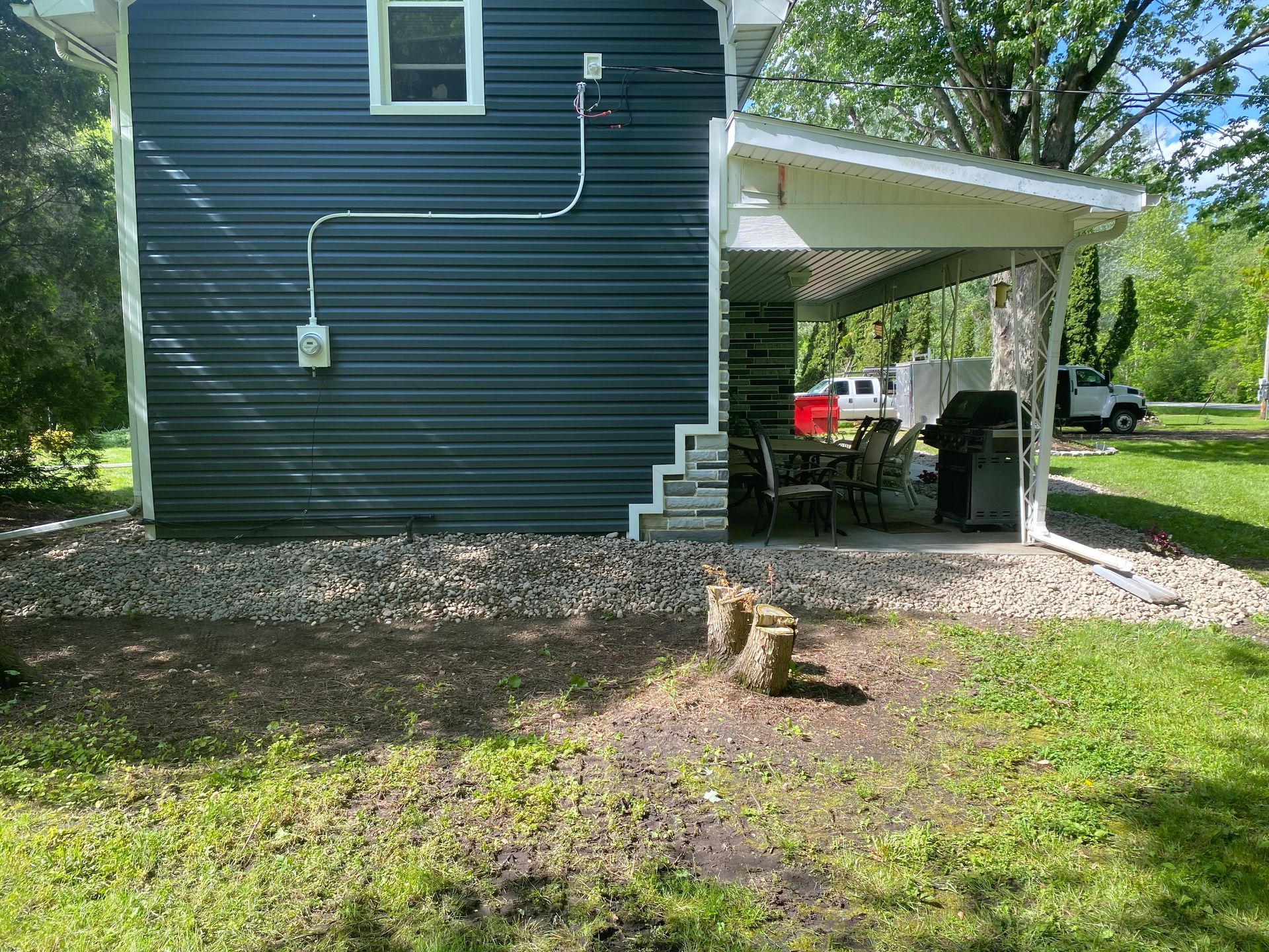 Blue House — Toledo, OH — Stuckeys Lawn & Landscaping LLC