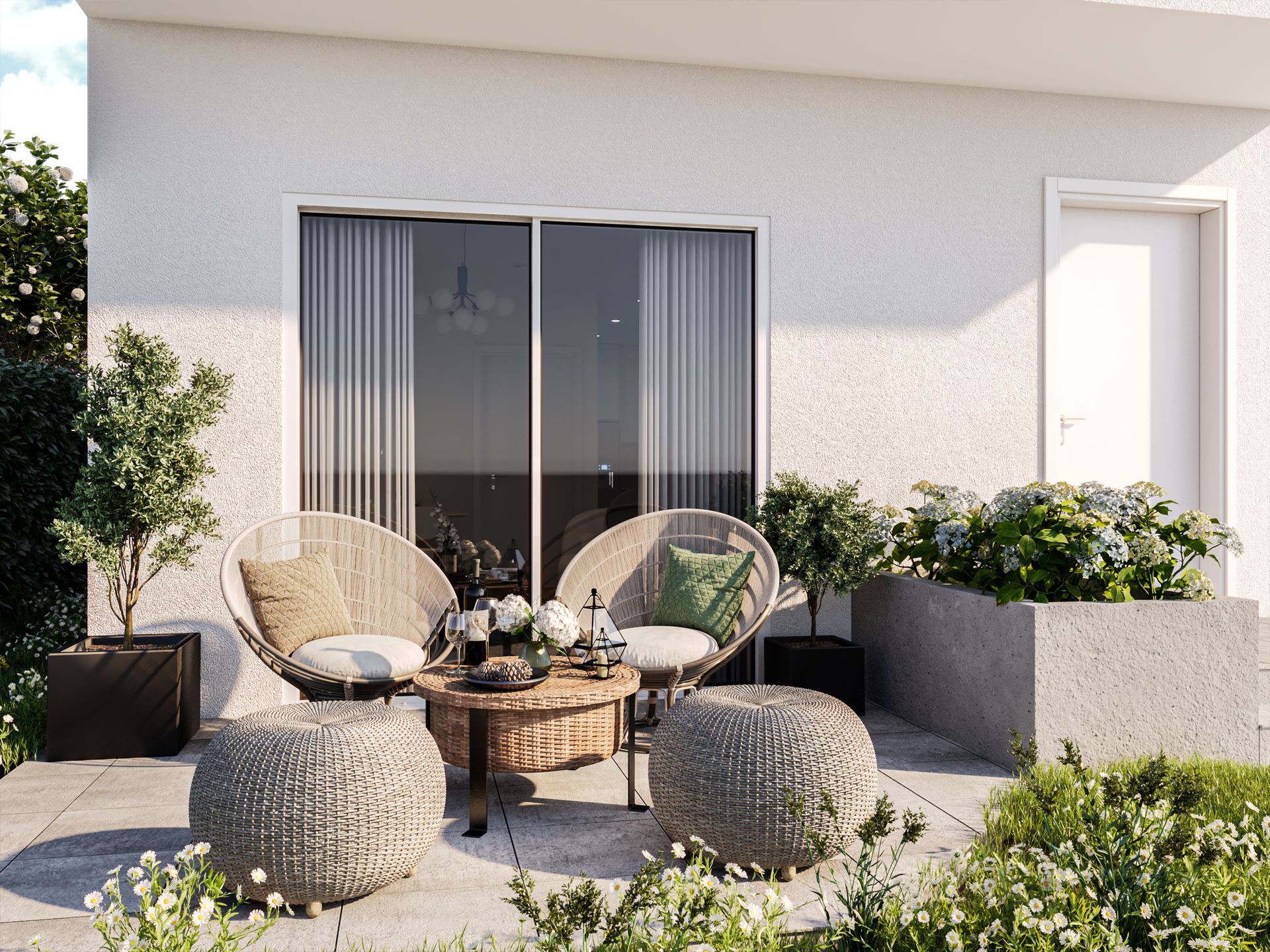 1352 29th 4BD Unit Porch