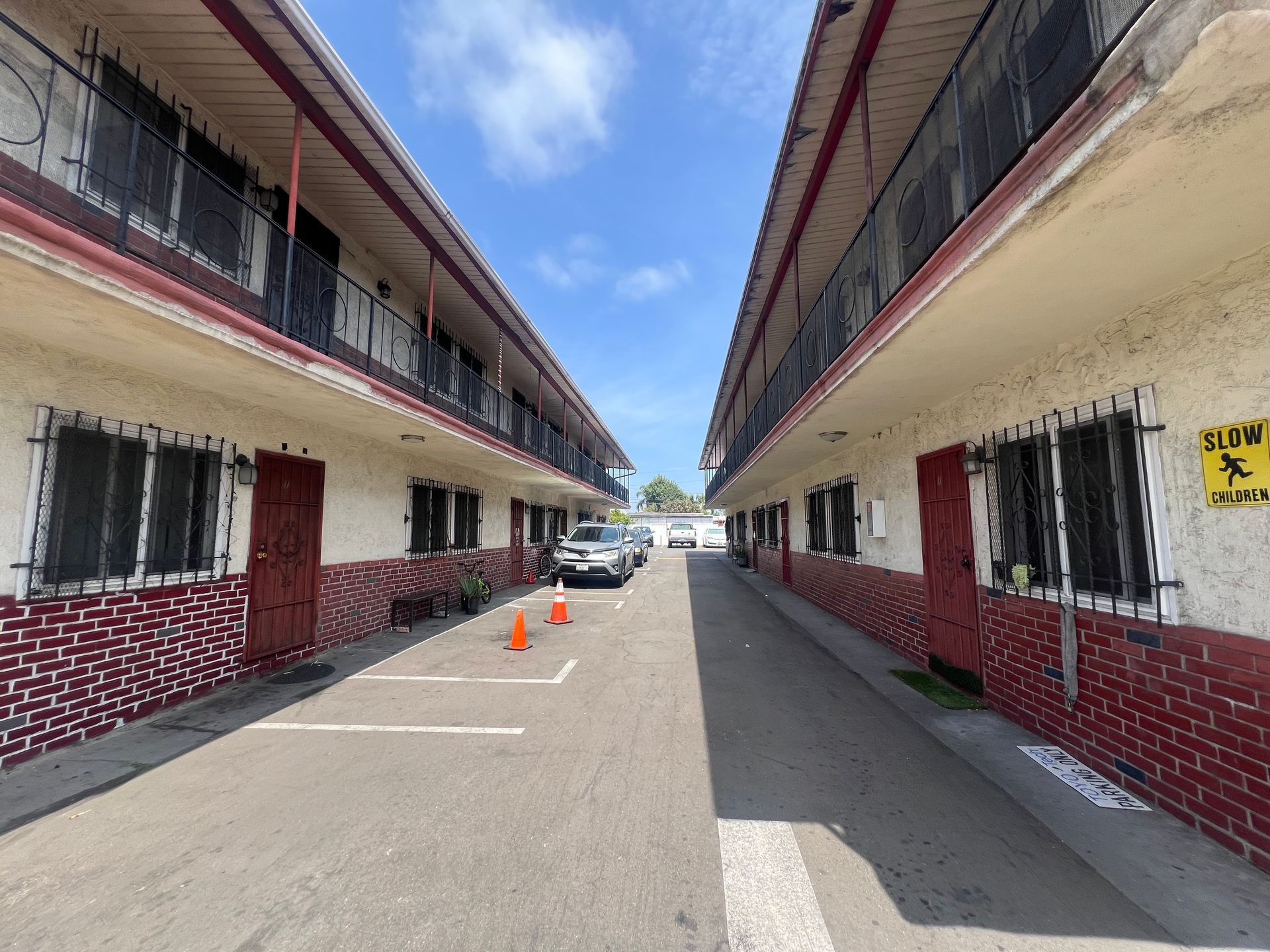 10506 Inglewood Exterior