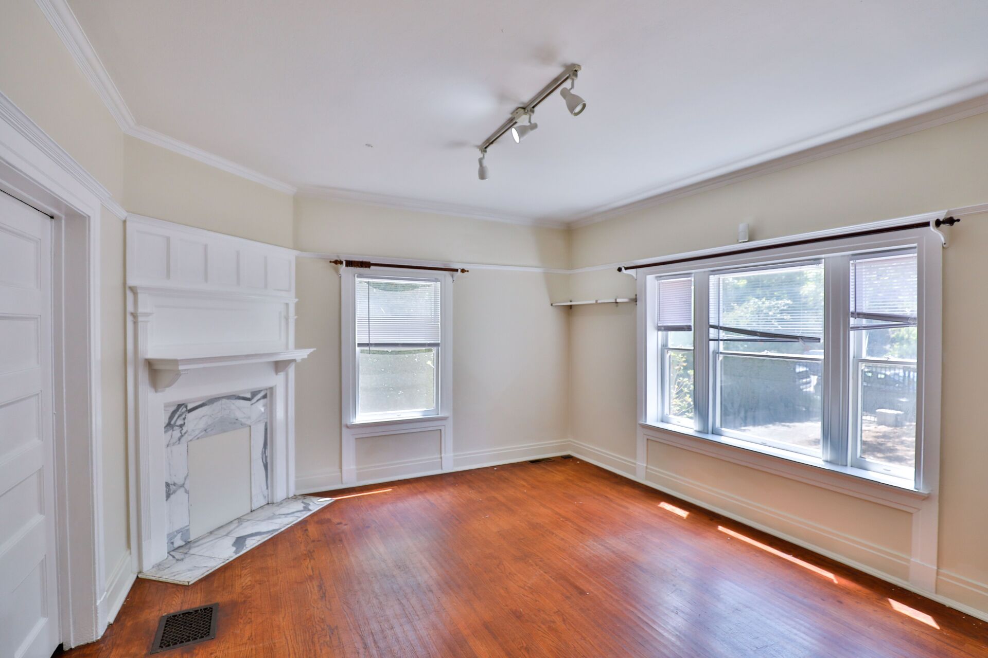 This image shows a room with white theme