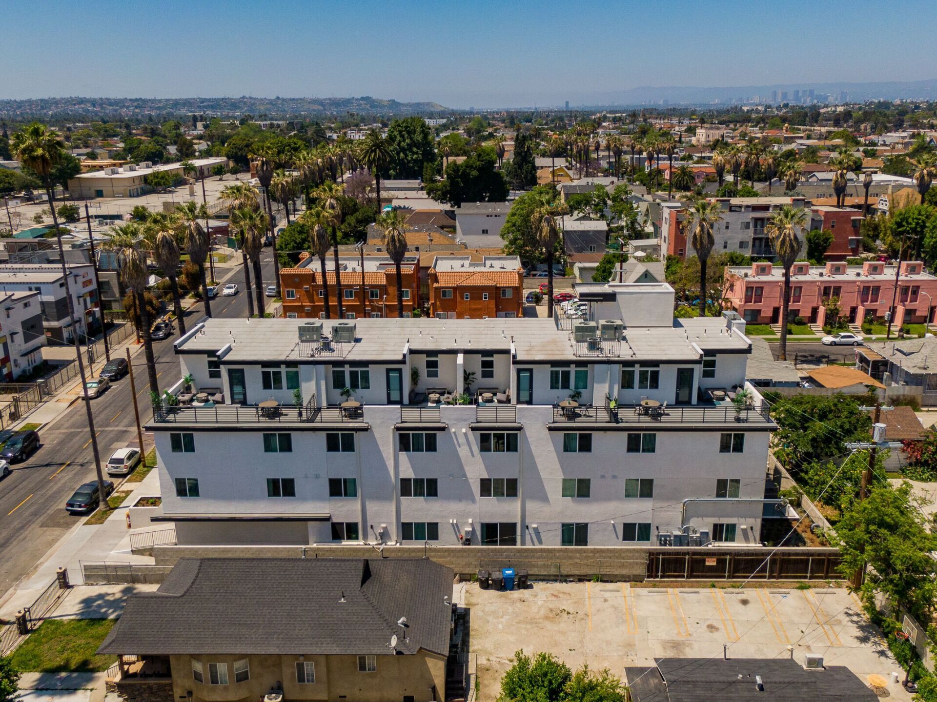 this image shows the furnished apartments on the prime location