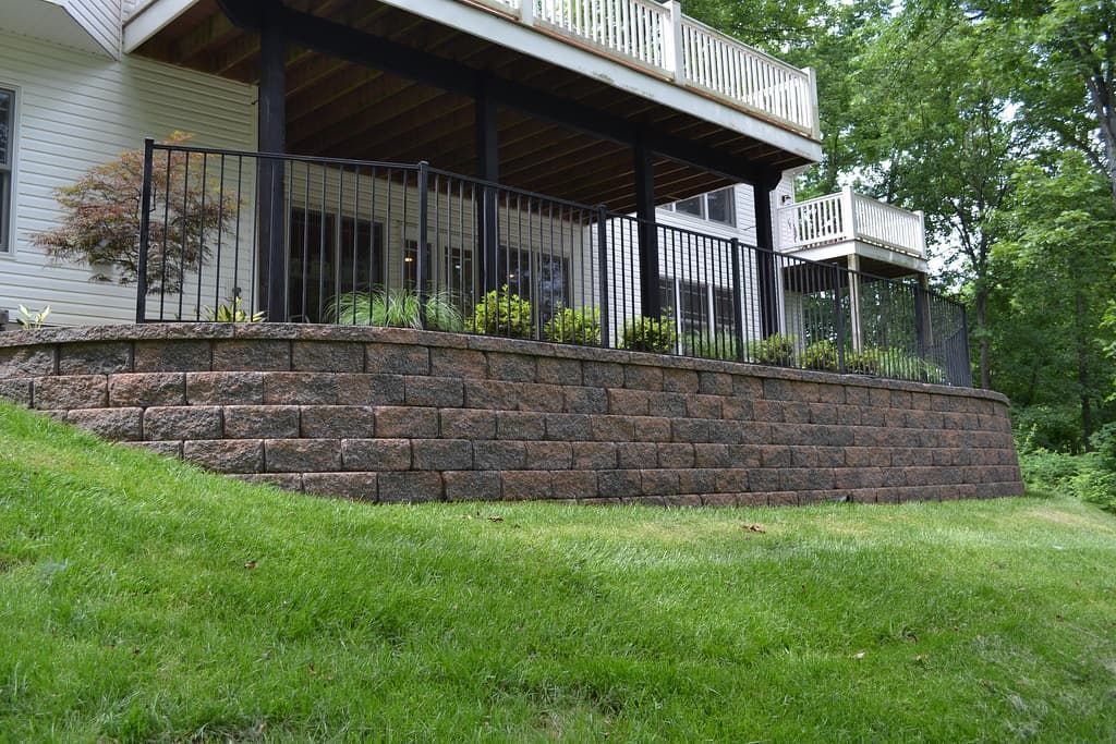 decorative retaining wall built in Denver