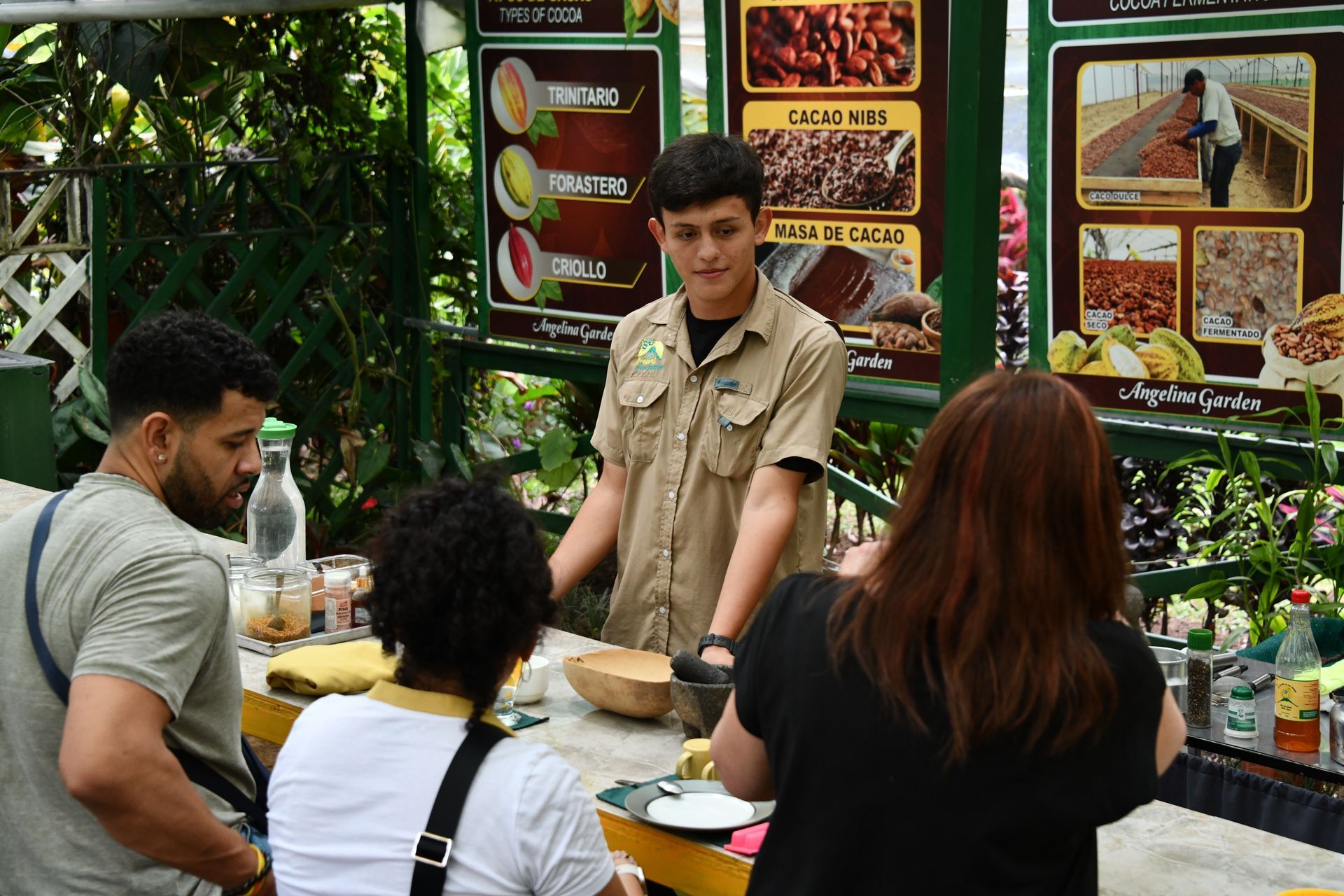 arenal bee garden, chocolate honey and coffee tour