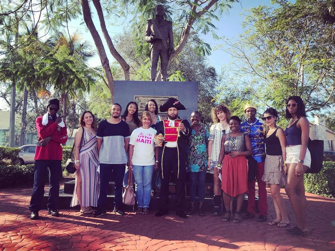 Tourists — Miami, FL — Tap Tap Tours & Transportation LLC