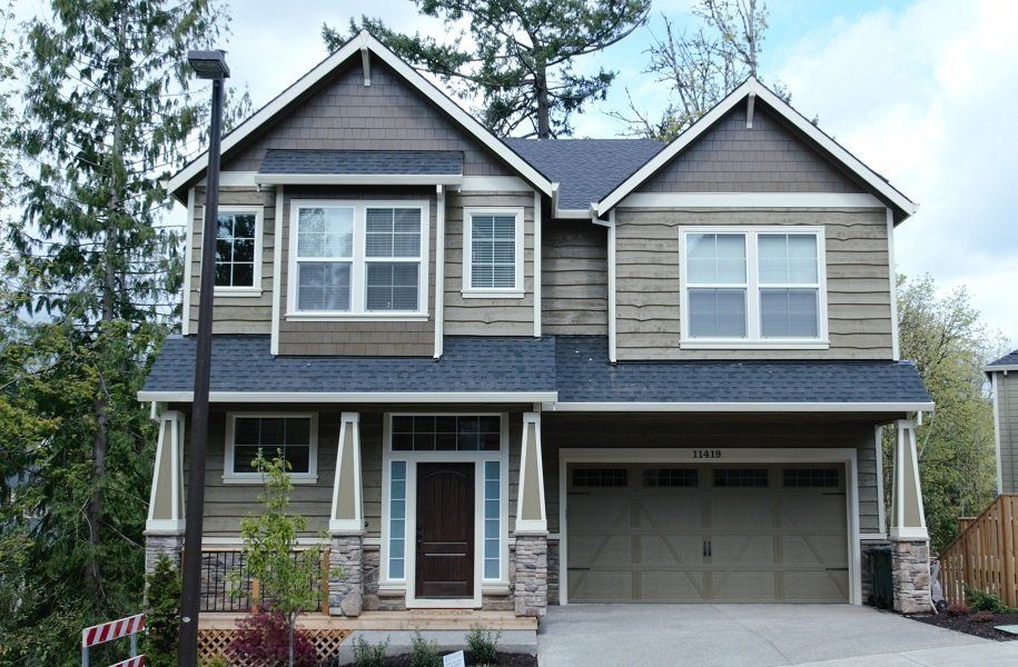 Noyes Homes | New Custom Homes | Beaverton, Oregon | Home exterior|