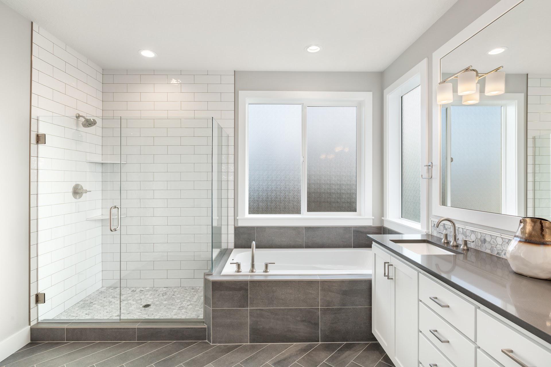 Noyes Homes | New Custom Homes | Beaverton, Oregon | Home interior | Master bathroom |