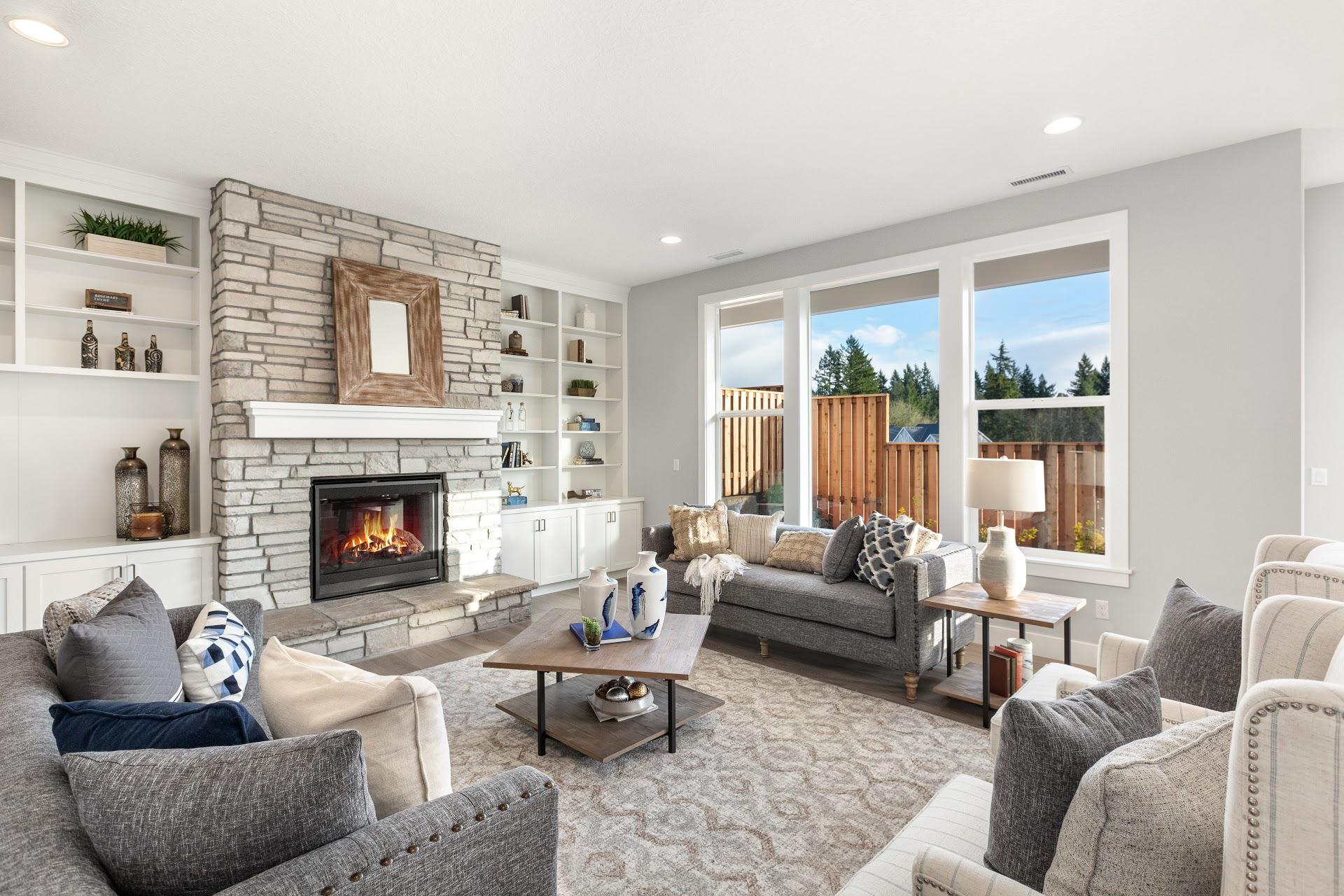 Noyes Homes | New Custom Homes | Beaverton, Oregon | Home living area | dinning room | entertainment room |