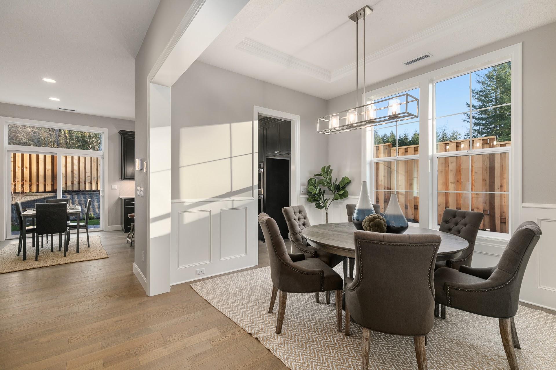 Noyes Homes | New Custom Homes | Beaverton, Oregon | Home living area | dinning room | entertainment room |