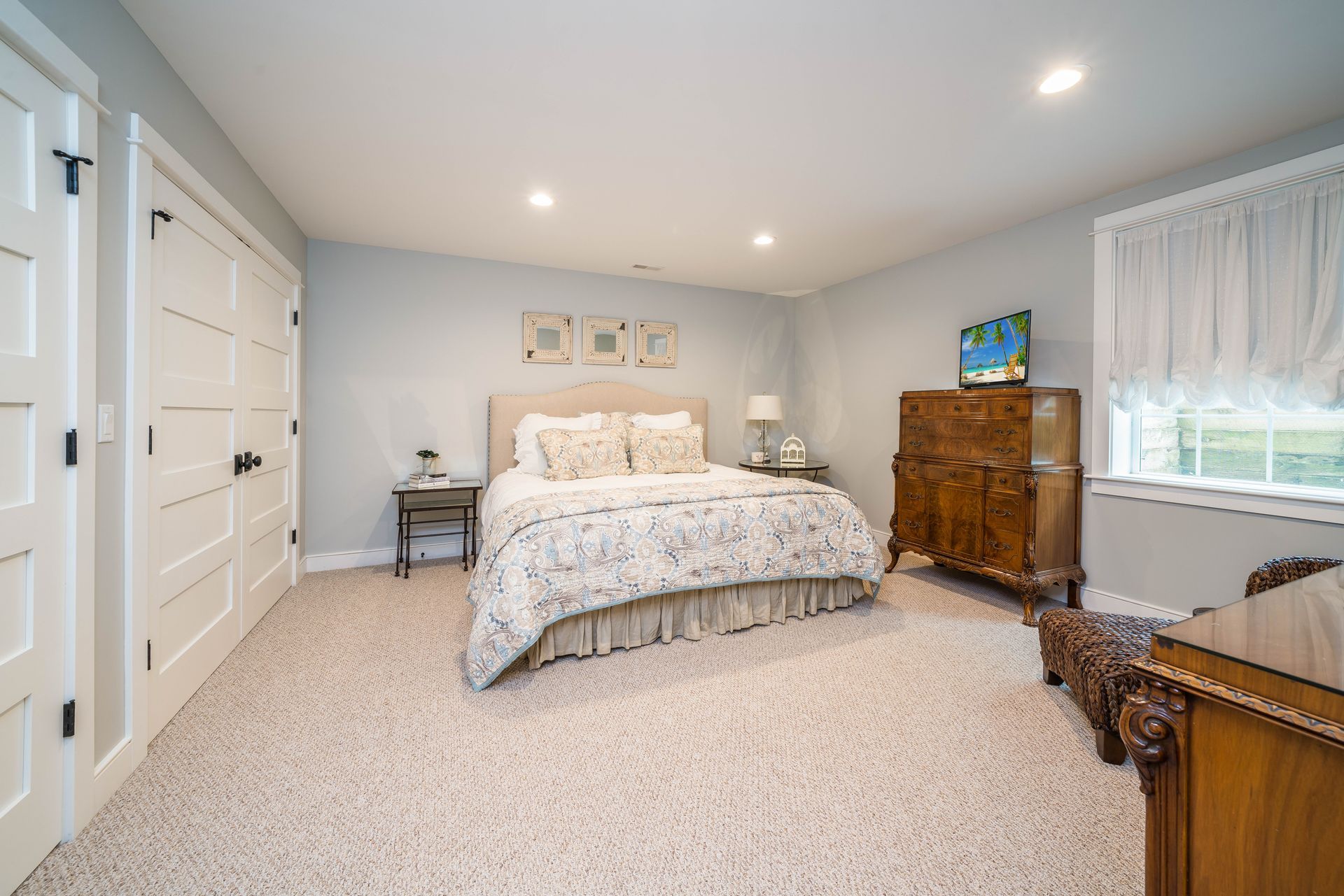 There is a large bed in the middle of the room.