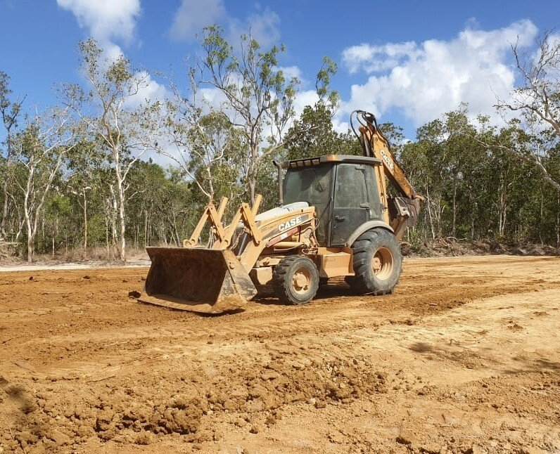 Heavy Equipment Excavator — Mareeba Crane Hire in Mareeba, QLD