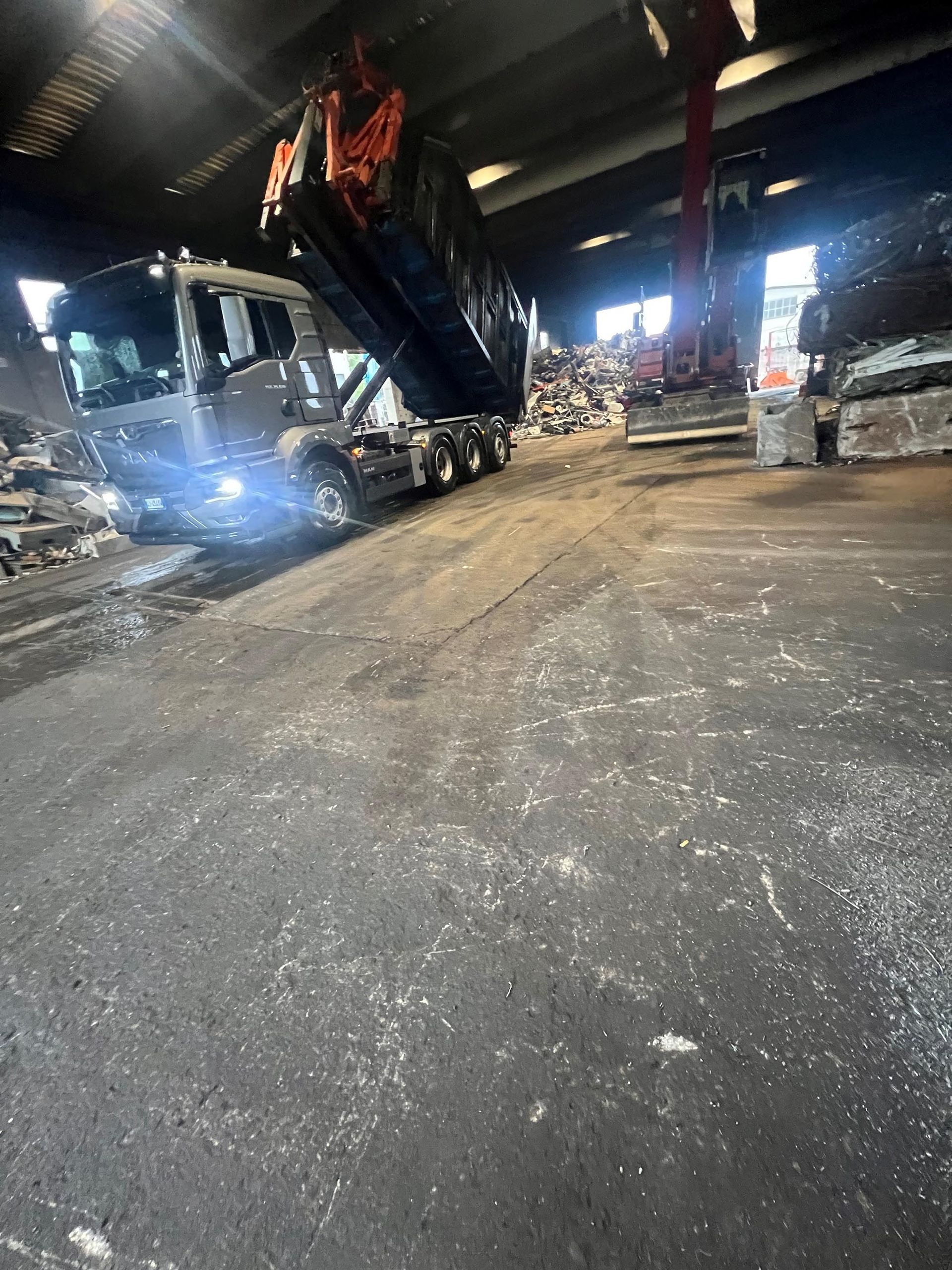 recupero di rottami ferrosi a Varese