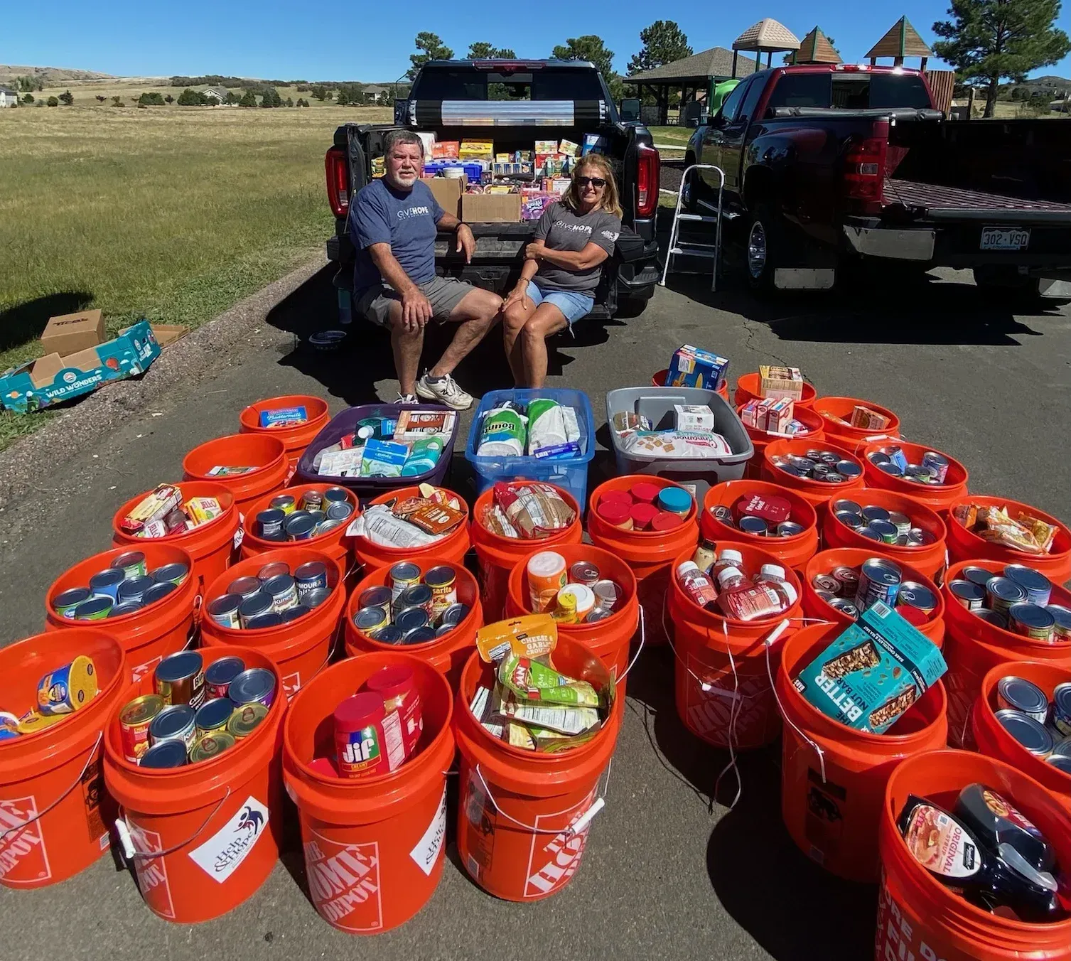 Supporting Help & Hope Center with a Food Drive