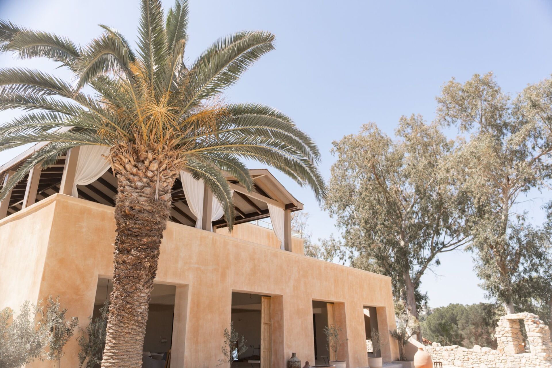 Elementa Hotel, inside