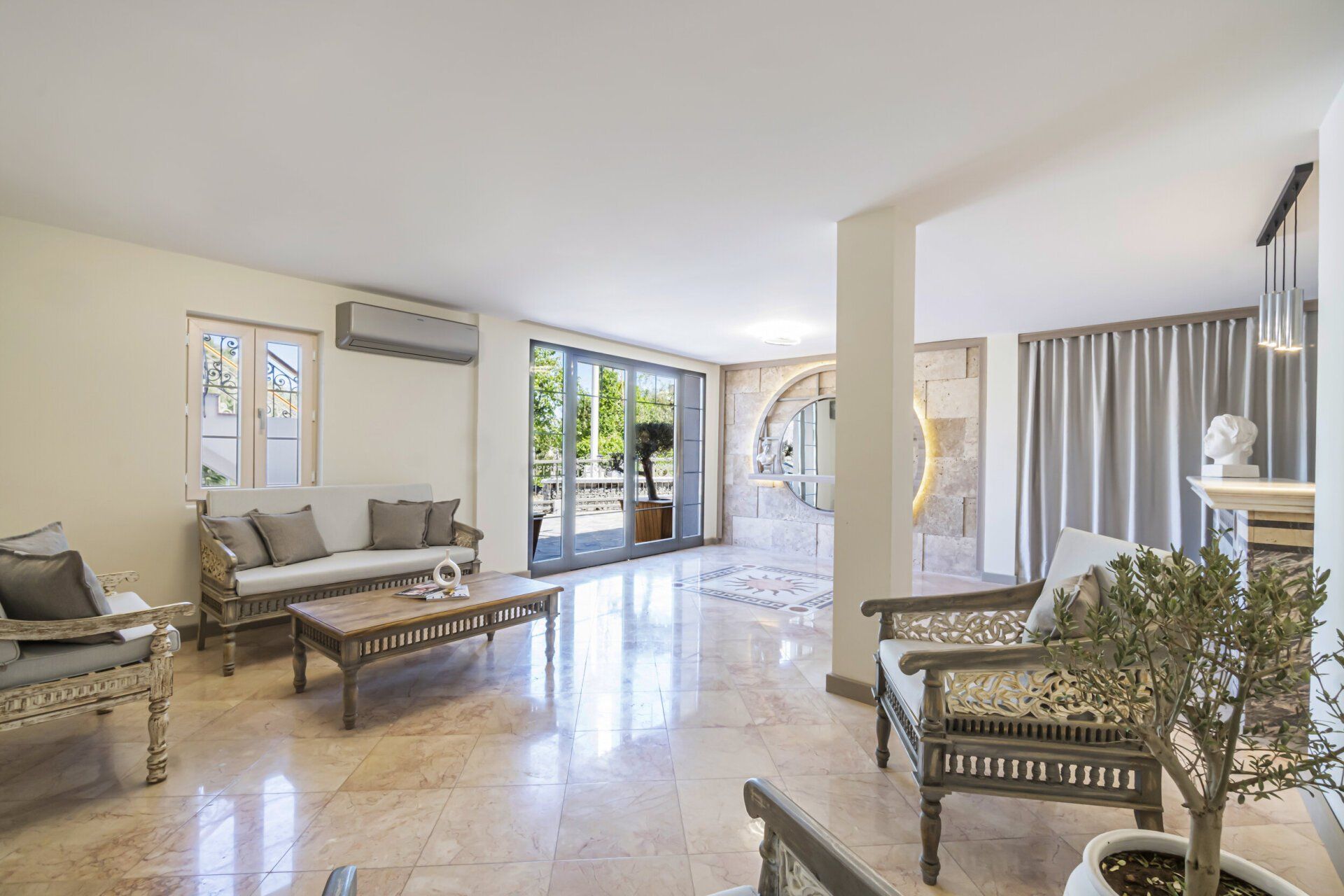 Elementa Boutique Hotel , Lobby