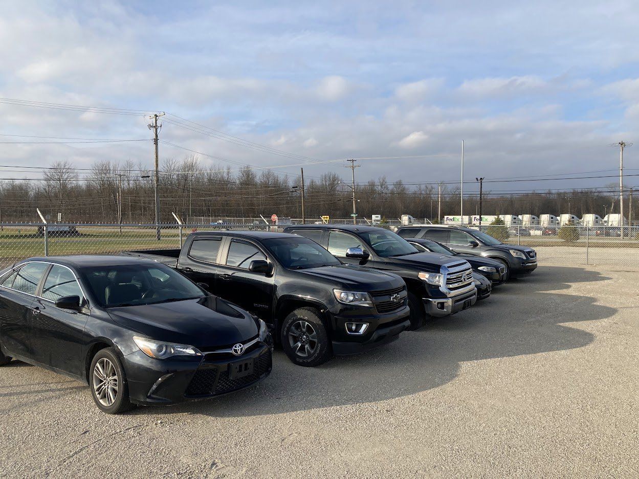 CARS, TRUCKS & VEHICLES