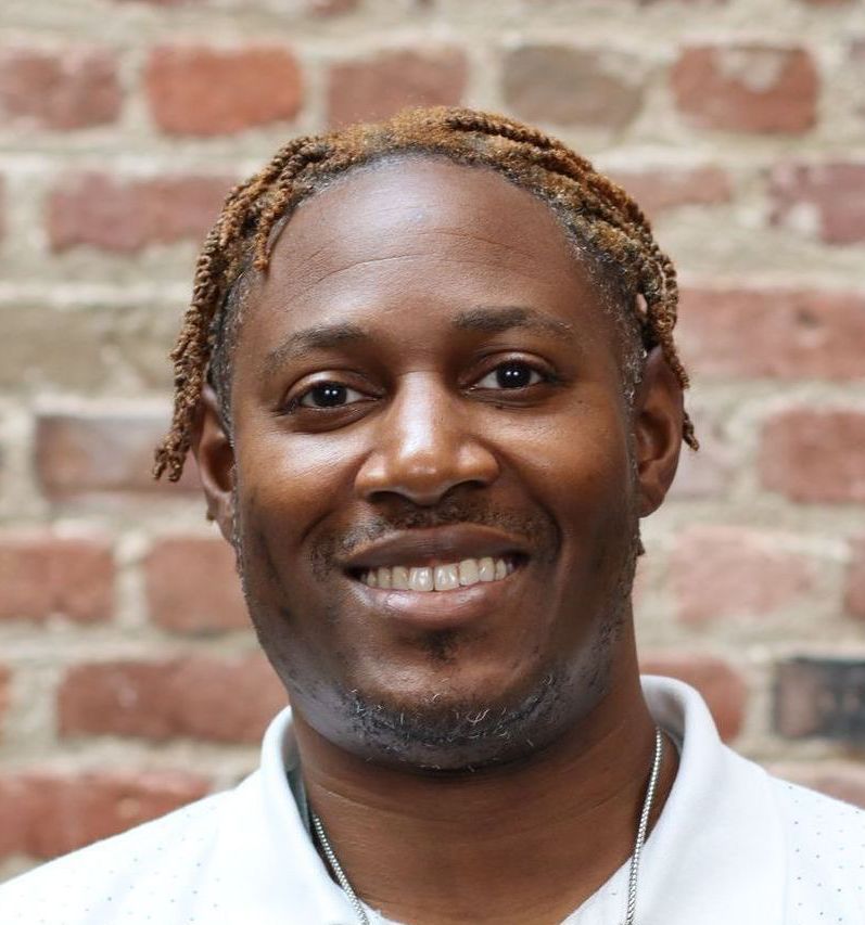 A headshot of Robin Morjikian