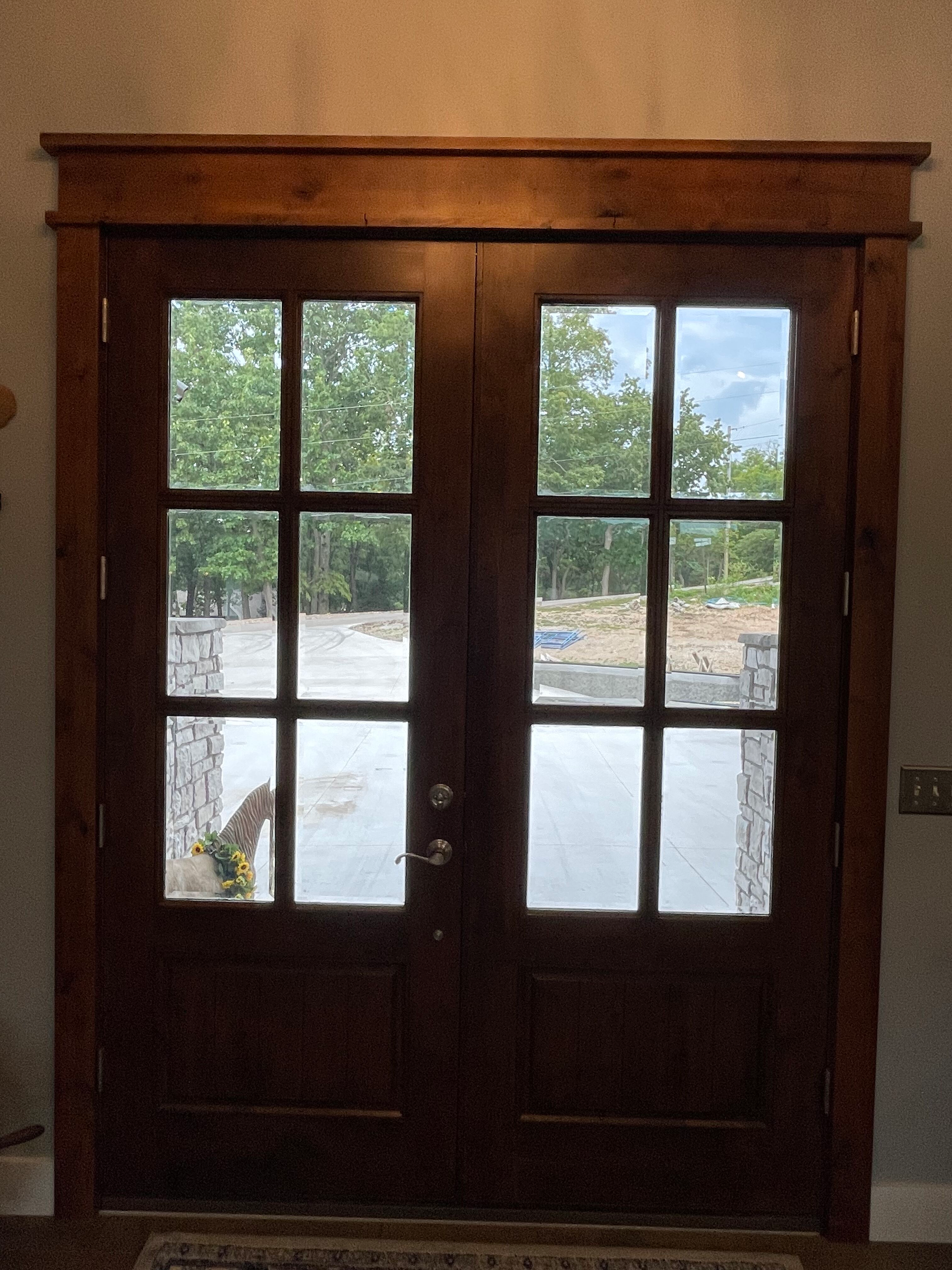 A door that has a lot of windows on it