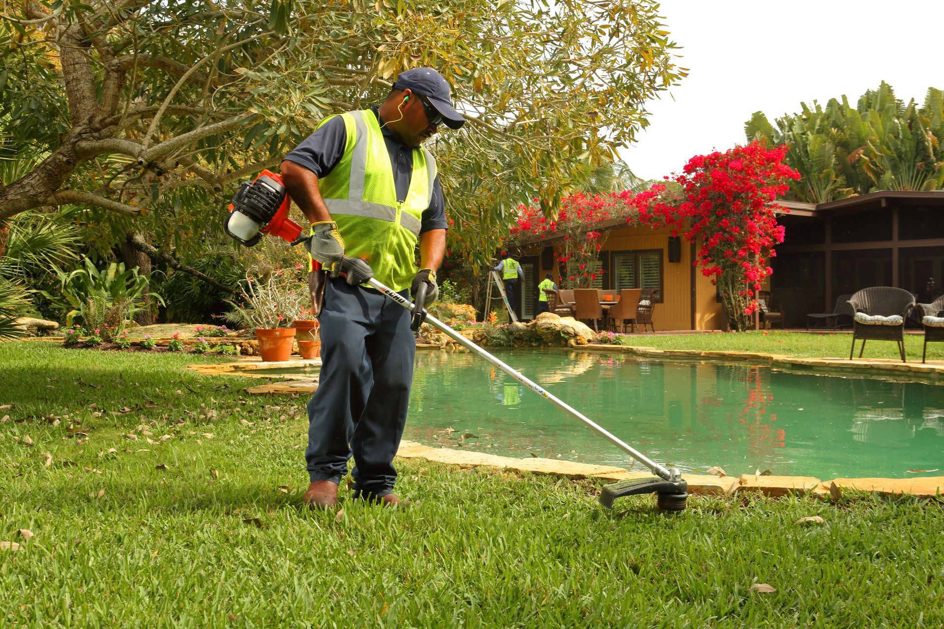 Man Using Echo Trimmer