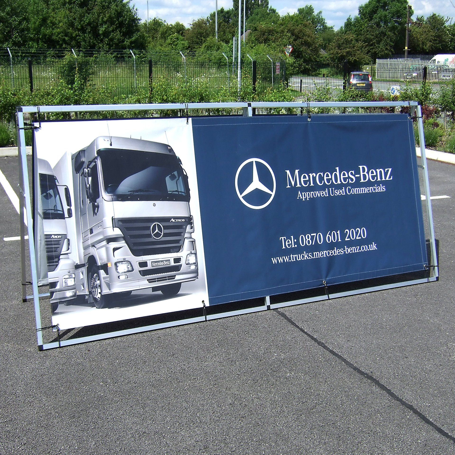 Outdoor Banner Frame Monsoon