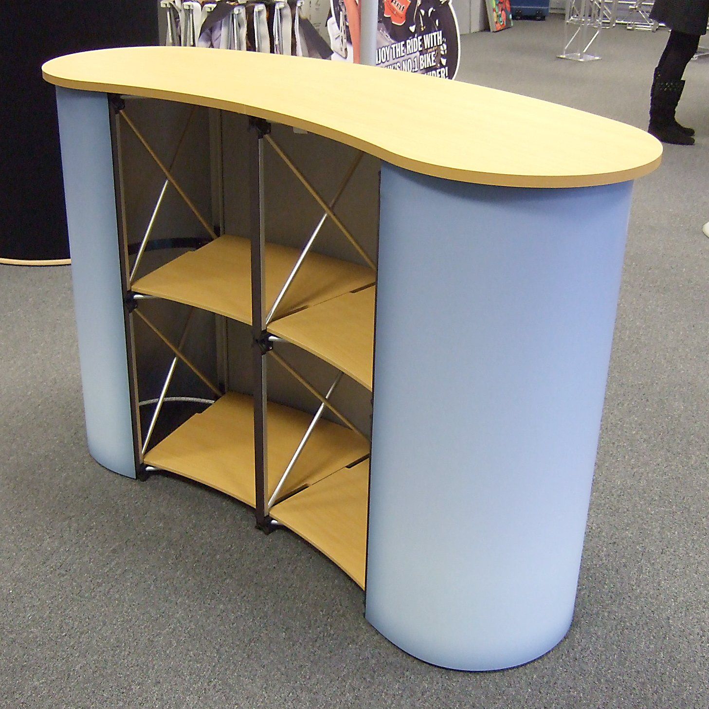 Rear Counter and Internal Shelving