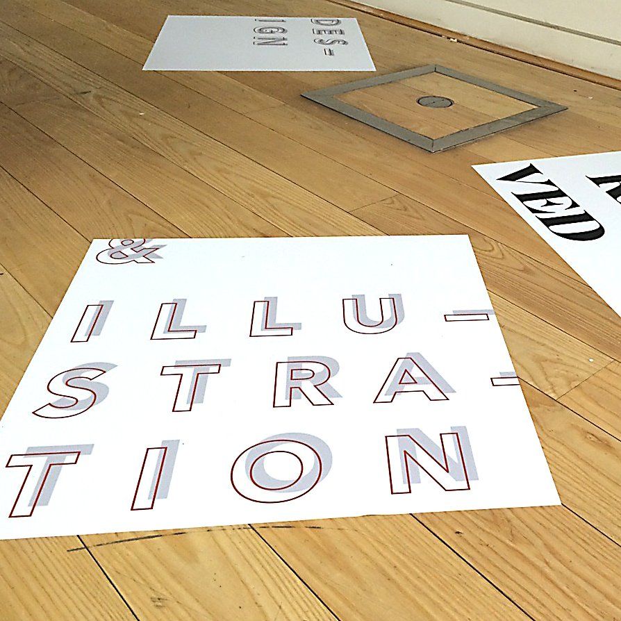 Self adhesive floor vinyl