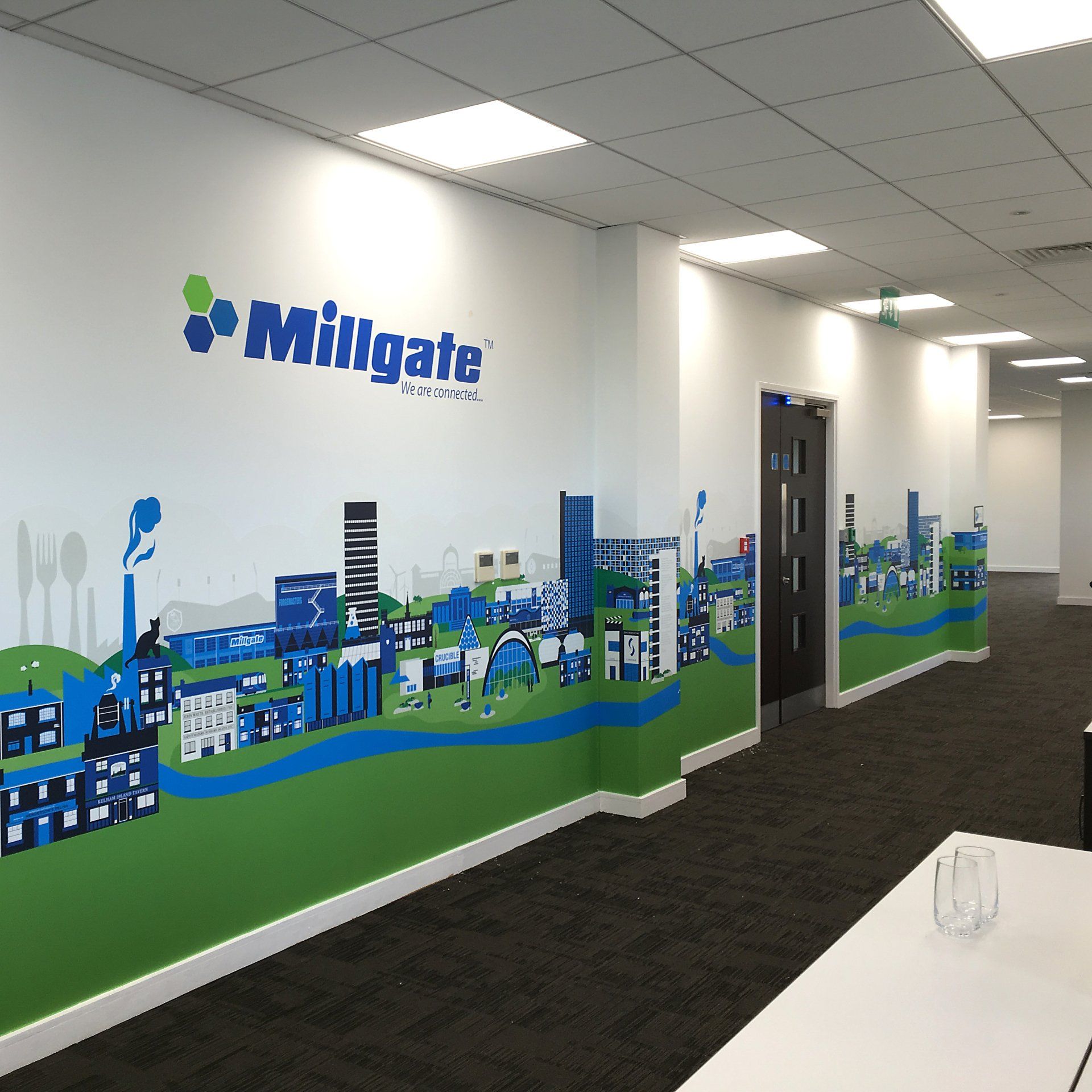 Self adhesive wallpaper