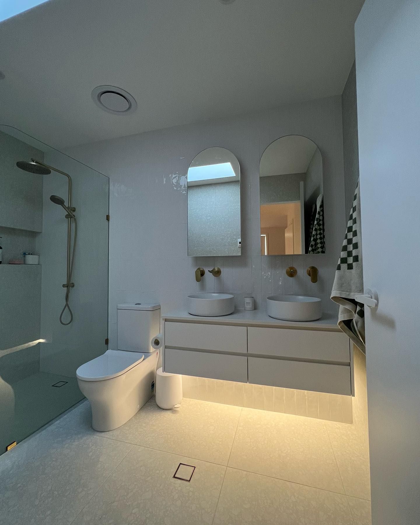 Modern White Bathroom with Double Vanity — J & H Plumbing and Gas in Holt, ACT