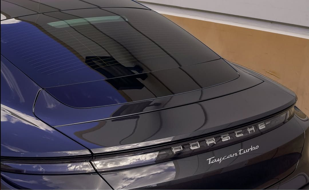 vehicle window tinting