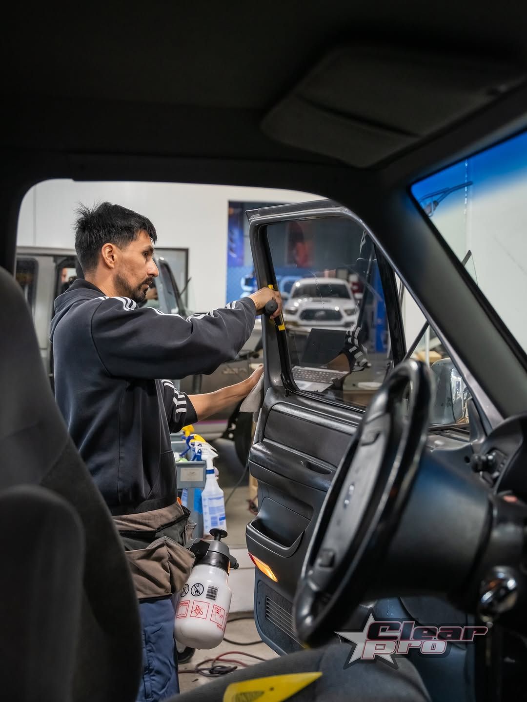 professional Auto Window Tint Installation