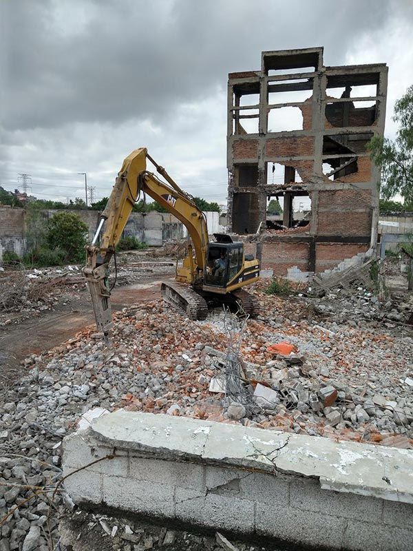 DEMOLICIONES INMEDIATAS DEL SUR