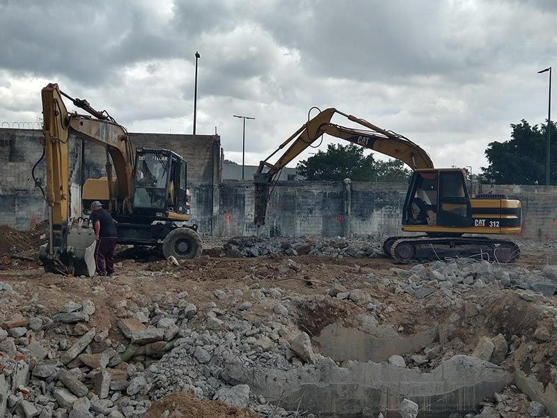 DEMOLICIONES INMEDIATAS DEL SUR