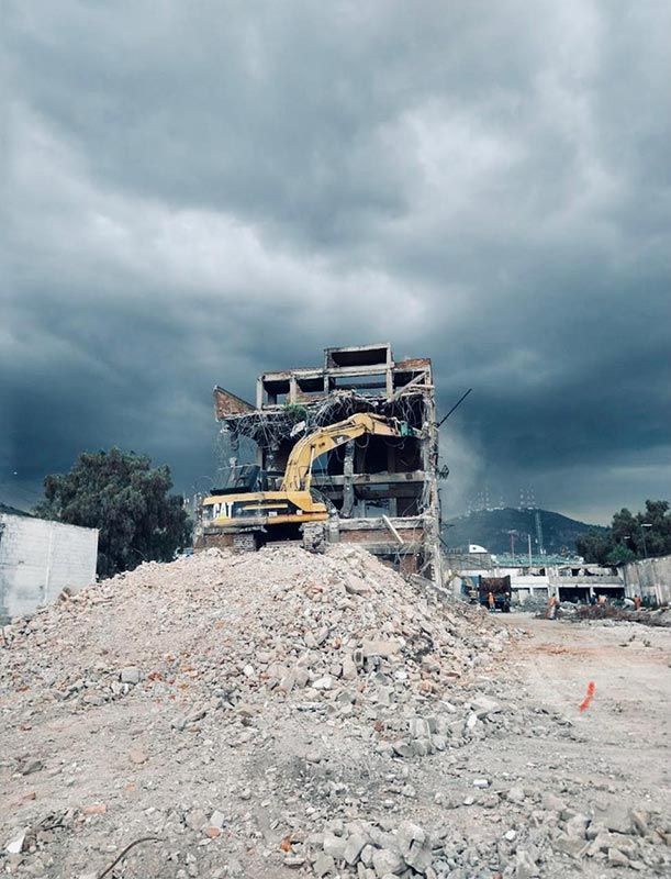 DEMOLICIONES INMEDIATAS DEL SUR