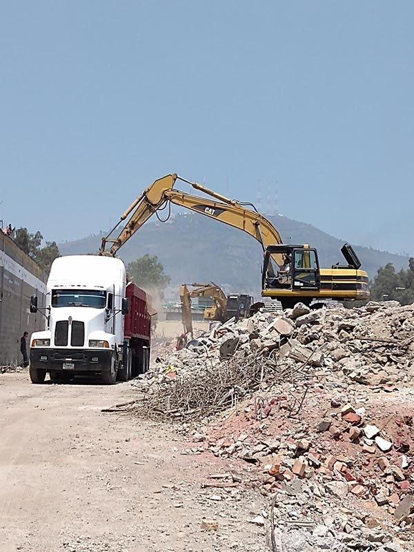 DEMOLICIONES INMEDIATAS DEL SUR