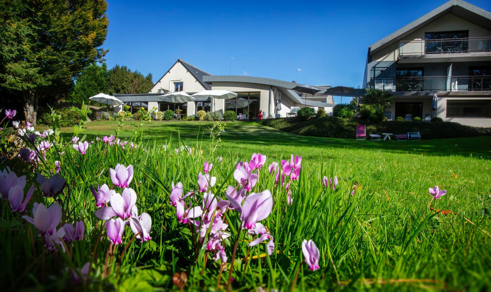 photo de l'exterieur de l'Aubiniere hotel spa restaurant en Val de Loire