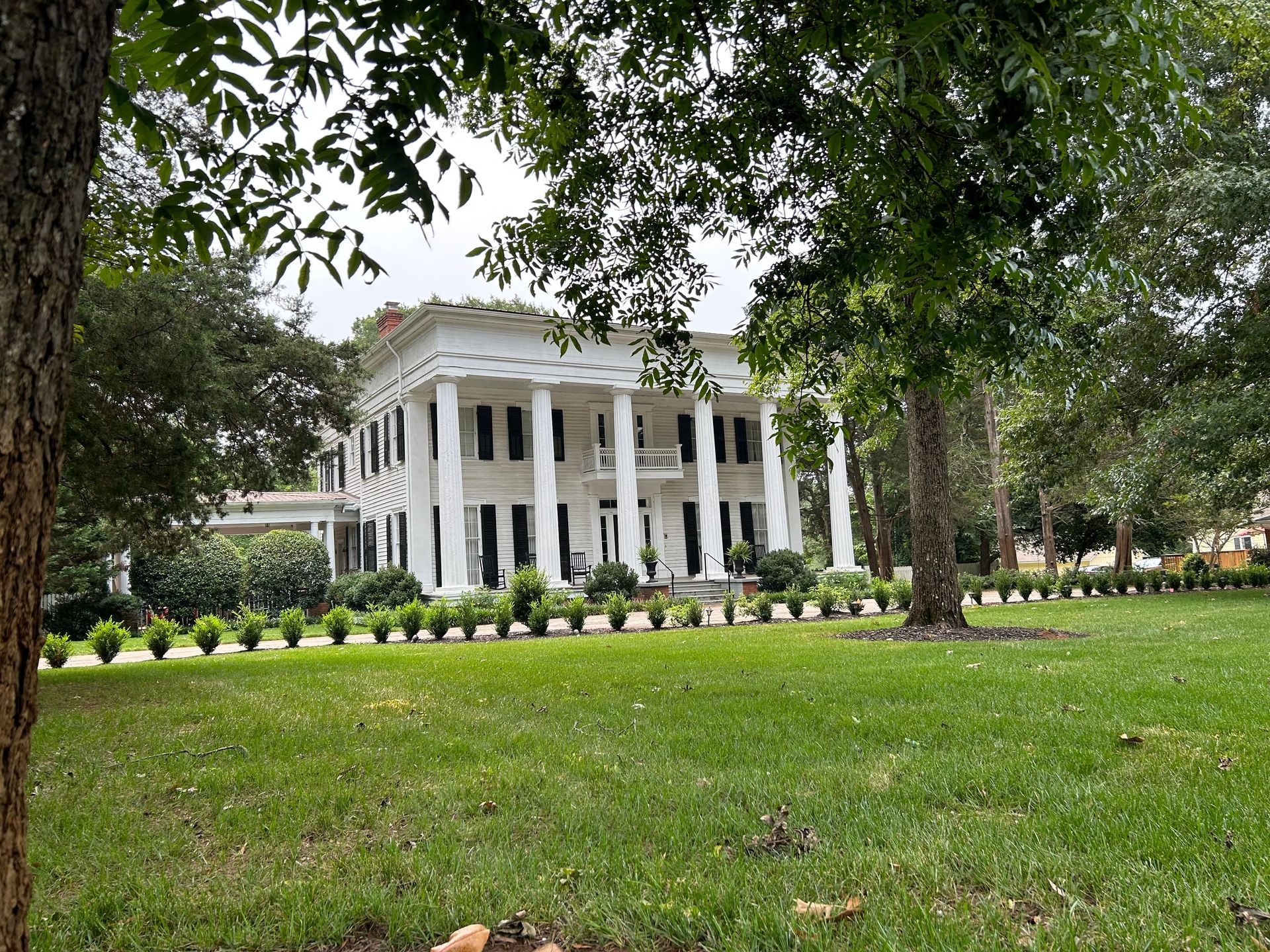antebellum home