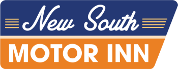 a logo for new south motor inn with a car on it .