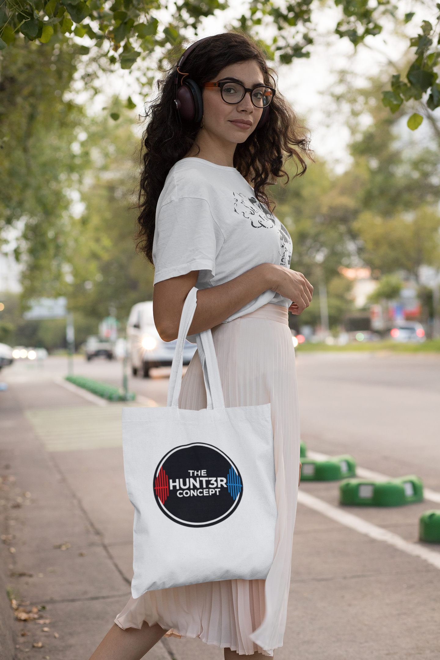The Hunt3r Concept Canvas Tote Bag