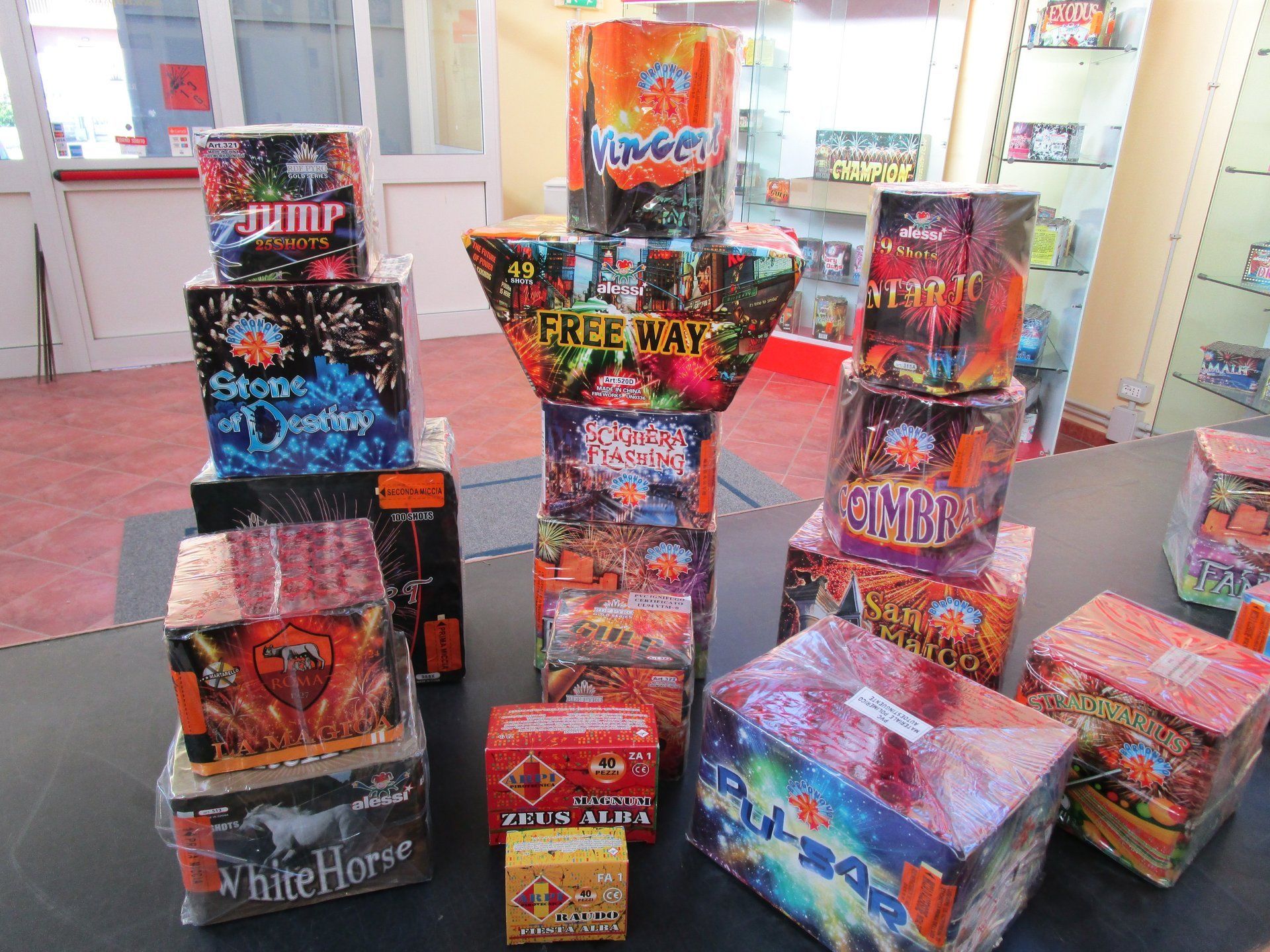 packaging fuochi d'artificio