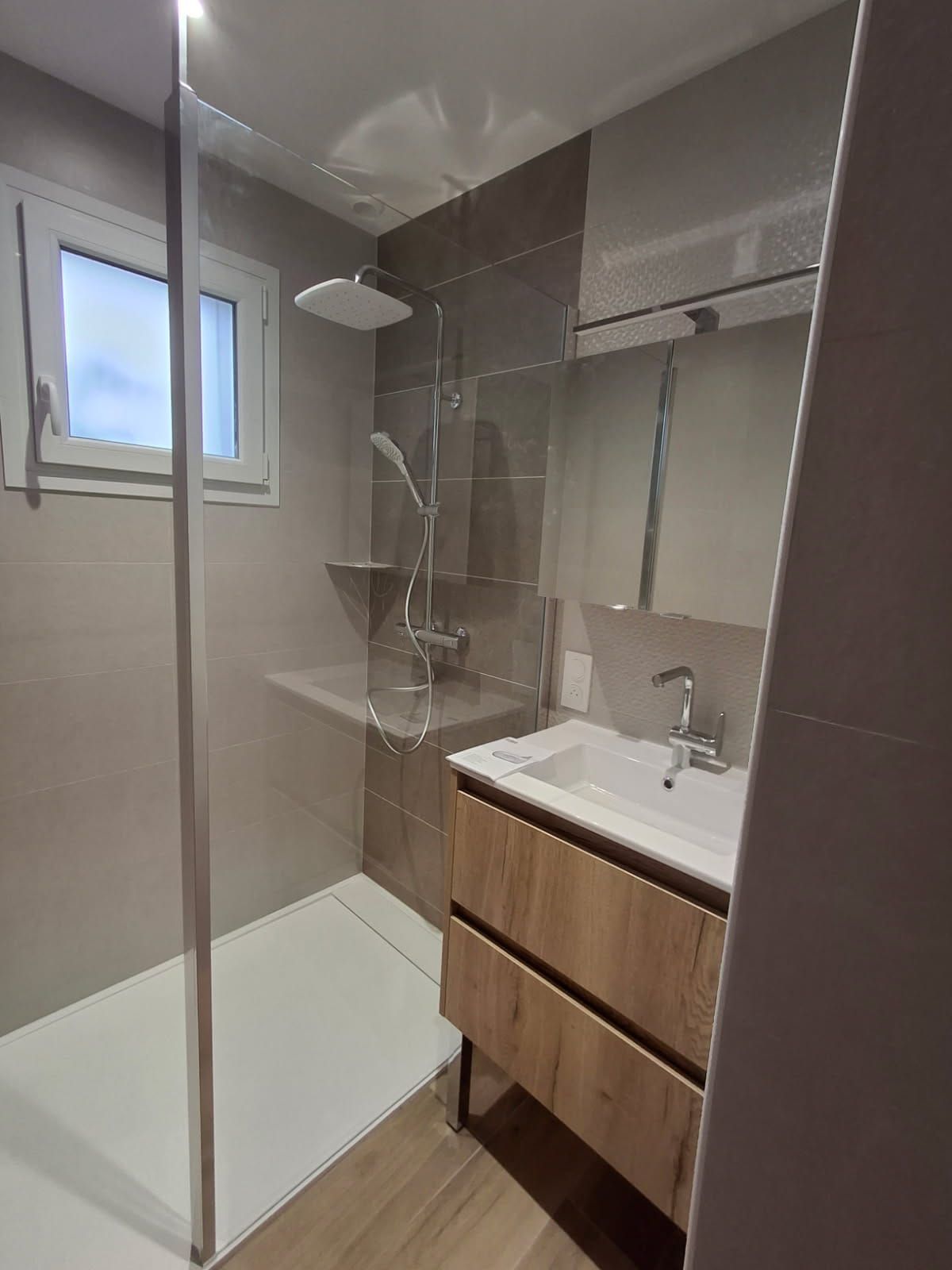 Plomberie, chauffage, électricité de julien carnet