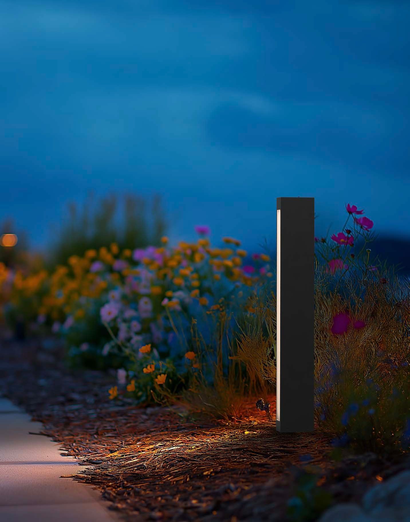 Hilyne Path Light installed view