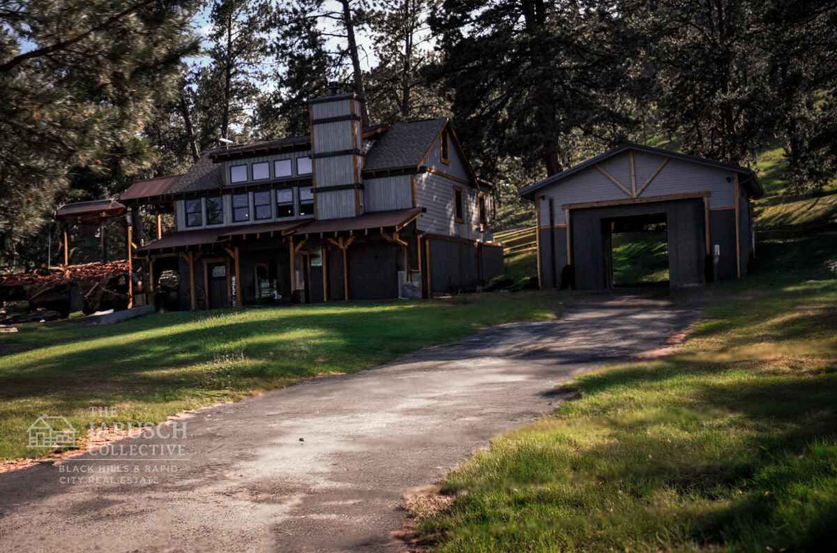 Southern Black Hills Real Estate property in the forest