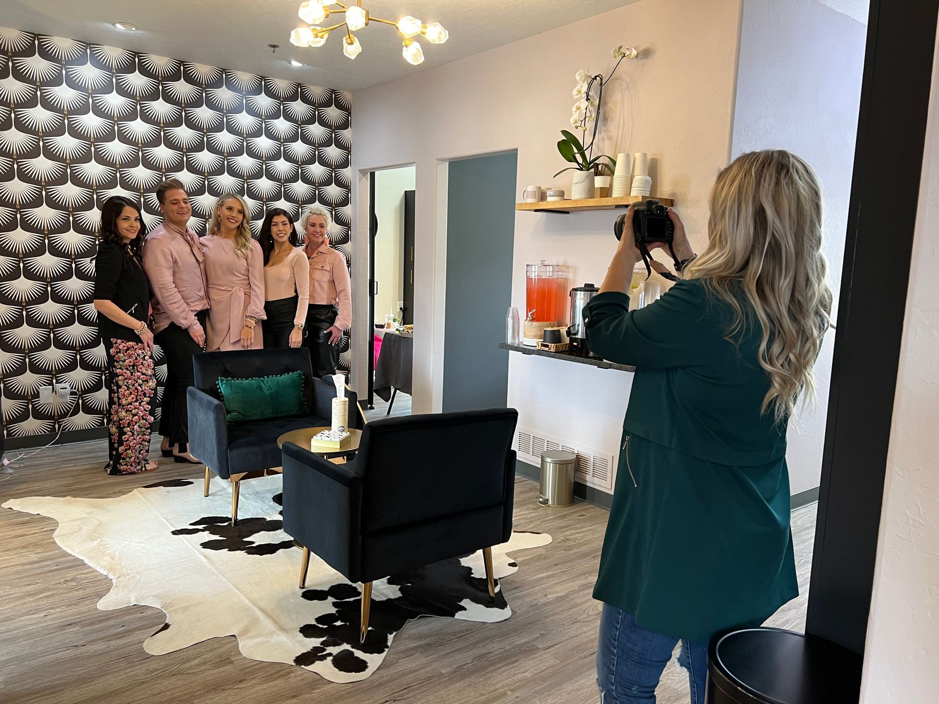 Glow Dry Bar, Hair Stylist, Greeley Colorado, Fun with Friends