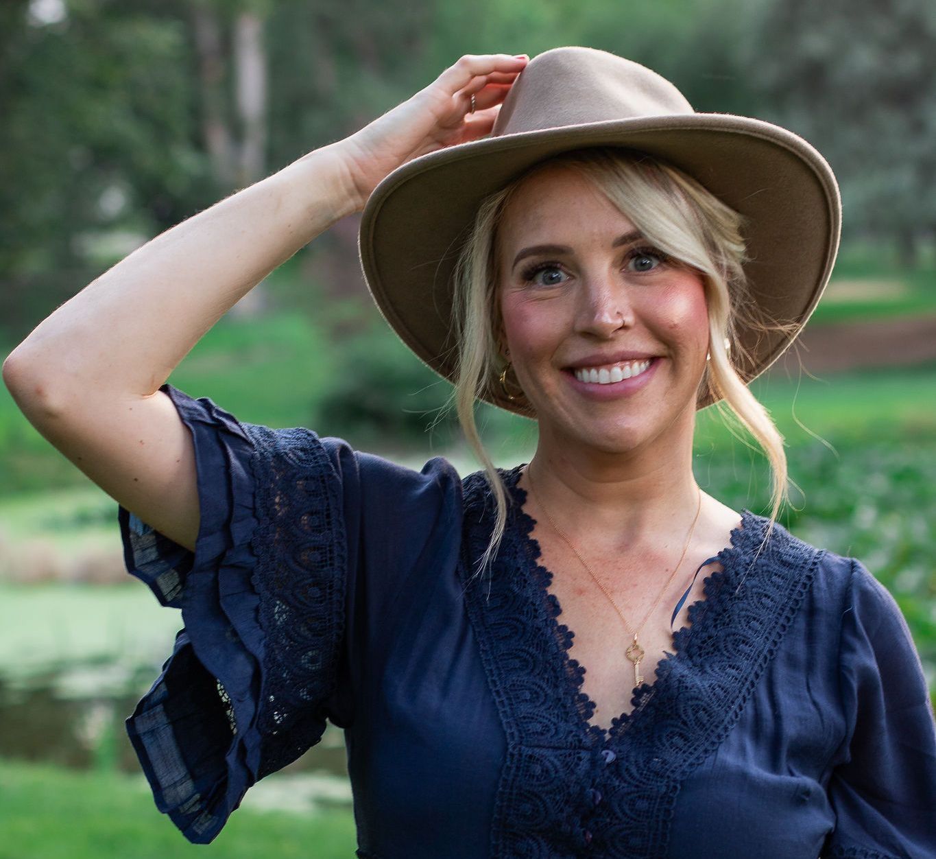 Glow Dry Bar, Hair Stylist, Greeley Colorado, Jess the Owner